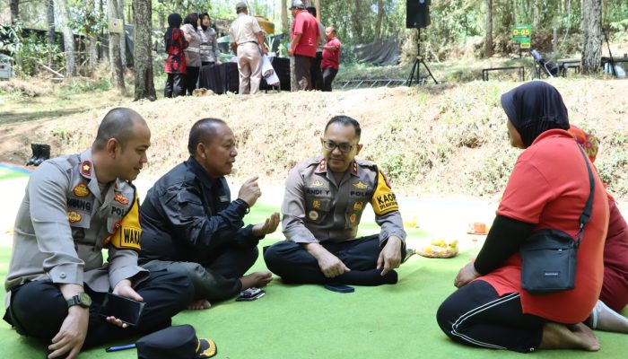 Polres Batu Gelar Jum’at Curhat di Desa Oro-Oro Ombo