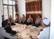 Wakapolres, beserta Pejabat Utama (PJU), melakukan kunjungan takziah ke kediaman Aiptu Hafiz Daulay