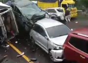 Kecelakaan Beruntun yang melibatkan beberapa kendaraan di KM 92 Cipularang Arah Bandung Jakarta