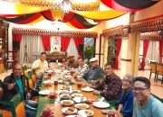 “Anwar Fuadi Rayakan Lifetime Achievement FFWI 2024: 45 Tahun Dedikasi di Dunia Perfilman”