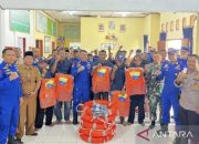 Polda Riau salurkan bantuan kepada masyarakat Pulau Terluar di Meranti