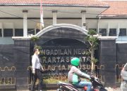 Pemblokiran Rekening Bank, Akibatkan Ribuan Karyawan dan Guru Belum Terima Gaji