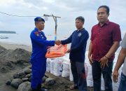 Kasat Polairud Sambang Kelompok Masyarakat Nelayan ini dilaksanakan sebagai wujud konsistensi petugas Polri dalam memelihara kamtibmas Dan tasyakuran juga doa bersama