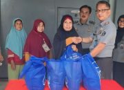 Lapas Martapura salurkan bantuan sembako untuk keluarga warga binaan