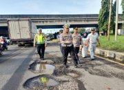 Pemkab Batang ajukan permohonan perbaikan jalan ke Kementerian PU