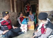 Patroli Dialogis Sat Samapta Polres Sergai berbagi Talikasih ke Lansia