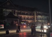 Api lalap bangunan Mapolda Banten berhasil dipadamkan