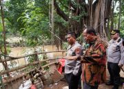 Banjir Kepung Jakarta, Kapolda Metro Jaya Tinjau Pengungsian Banjir di Pancoran