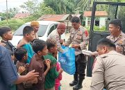 Polres Sergai Gelar Jumat Berkah: Bagikan 100 Nasi Kotak di Masjid Jami’ Baitul Rahman