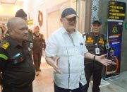 Alex Noerdin diperiksa 12 jam terkait kasus korupsi Pasar Cinde