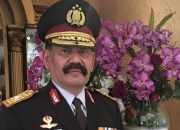 Brigjen Pol (P) Drs Siswandi beri Ucapan Selamat kepada AKP Muhammad Isral atas Penugasan Barunya sebagai Kasat Reskrim Polresta Manado