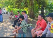Kapolsek Gilimanuk Gelar Jumat Curhat di Pelabuhan, Ajak Sopir Wujudkan Kamtibmas dan Ketahanan Pangan.