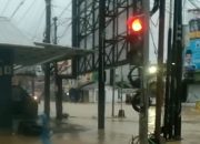 Tiga rumah tertimbun longsor akibat hujan lebat di Samarinda