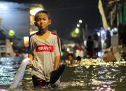 Banjir rob kembali rendam pemukiman warga di Muara Angke