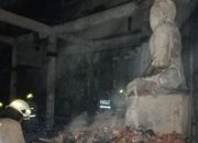Gulkarmat kerahkan 47 personel padamkan kebaran vihara di Cilincing