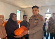 Polres Bursel salurkan bantuan sembako bagi 138 warga terdampak banjir