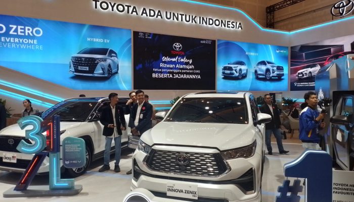KEMENPERIN DUKUNG GIIAS SURABAYA 2025, JAWA TIMUR SUMBANG 9,7% PENJUALAN OTOMOTIF