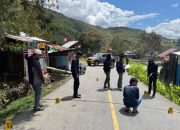 Satgas Damai Cartenz olah TKP penembakan Brigpol Ronal Enok
