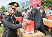 Polda Sulteng serahkan bantuan pada istri eks narapidana teroris