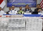 TNI AL dan Bea Cukai Gorontalo sita 100.740 batang rokok ilegal
