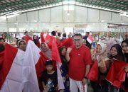 Pemkab Kukar bagikan 10 juta Bendera Merah Putih ke sekolah dan warga