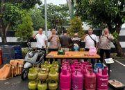 Polisi bongkar kasus pengoplosan gas LPG subsidi di Tangerang