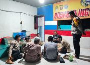 Kapolsek Kendawangan Laksanakan Patroli Dialogis, Sambangi Poskamling di dusun bandaran