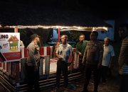 Kapolsek Muara Pawan Pimpin Patroli Blue Light, Sambang Pos Kamling di Desa Sungai Awan Kanan