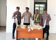 Polres Halteng Amankan Miras Tanpa Pemilik di Kapal Cantika Lestari 10C