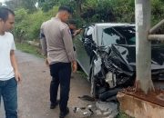 Sebuah Mobil CRV Alami Kecelakaan Tunggal di Batu 14 Tanjungpinang