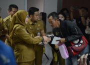 Bandarlampung berikan bantuan pada korban bencana dan orang sakit 