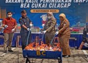 Bea Cukai Cilacap musnahkan barang ilegal senilai Rp1,3 miliar
