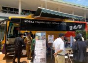 DKI hadirkan mobil layanan keliling di bursa kerja