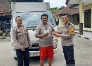 Polsek Rumpin serahkan kembali mobil box hilang ke pemilik