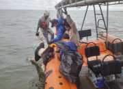 Sat Polairud Polres Ketapang bersama Tim Gabungan Temukan dan Evakuasi Nelayan Hilang di Perairan Muara Ketapang