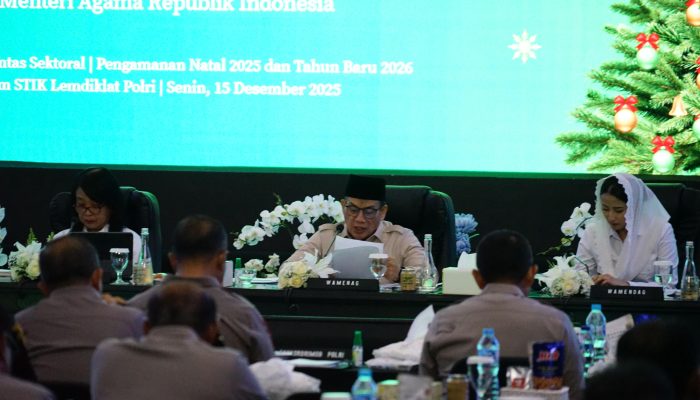 Natal Dirayakan, Tafsir Dikendalikan