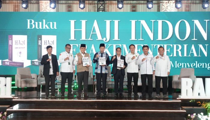 Pamitan Manis Ditjen PHU,  Buku Tebal, Kenangan Panjang, dan Haji yang Tak Ingin Dilupakan