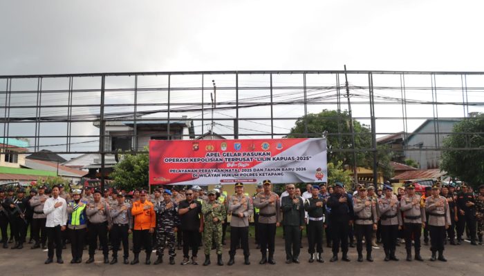 Kapolres Ketapang Pimpin Apel Gelar Pasukan Operasi Kepolisian Terpusat “Lilin Kapuas 2025″