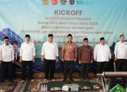 Ketika Jalanan Lelah, Masjid Membuka Pintu, Benarkah?