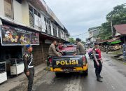 Personel Pos Pengamanan 82 Pasar Baru Intensifkan Patroli dan Pemantauan Arus Lalu Lintas