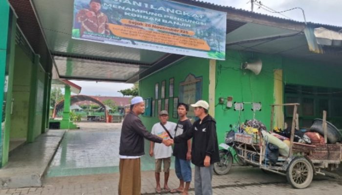 Mulai Tinggalkan Posko, Warga Akhirnya Pulang dari “Sekolah Darurat” MAN 1 Langkat