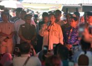 Prabowo lanjut cek distribusi bantuan dan pengungsi di Padang Pariaman