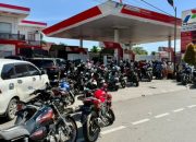 Antrean panjang SPBU di Aceh karena pemadaman listrik berkepanjangan
