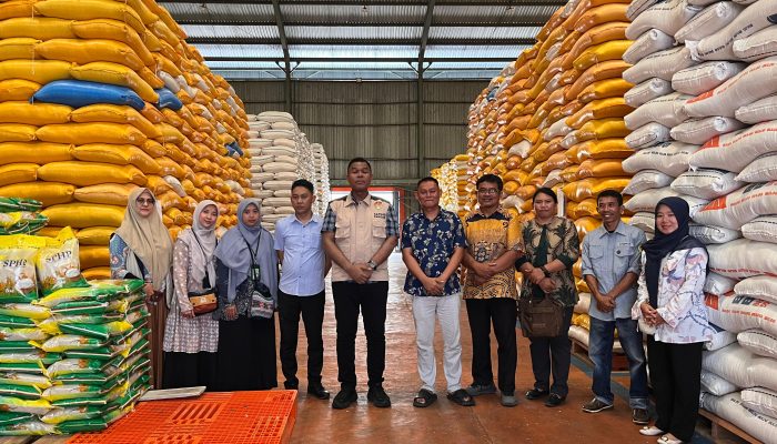 Sambangi Bulog Olaya Parigi Moutong, Satgas Bareskrim Polri pastikan stok beras cukup