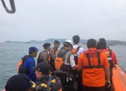 Tim SAR gabungan gencarkan patroli di Selat Sunda pantau arus balik