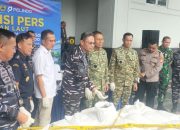 TNI AL  gagalkan penyelundupan pasir timah ilegal ke Jakarta