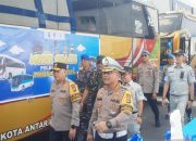Polda Kalsel berangkatkan 617 pemudik pulang kampung gratis