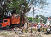 Sudin LH Jaksel kerahkan 190 truk untuk tangani sampah