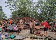 Puluhan rumah dan fasilitas umum di Klaten rusak karena angin kencang