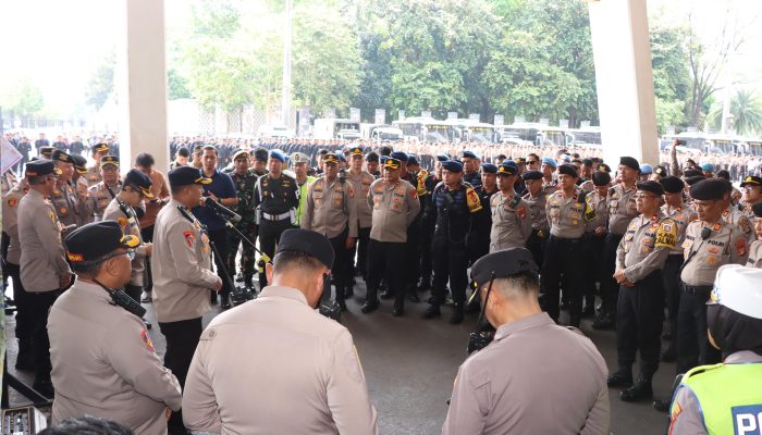 1.647 Personel Amankan Laga Barcelona Legends vs DRX World Legends di GBK, Polisi Kedepankan Humanis